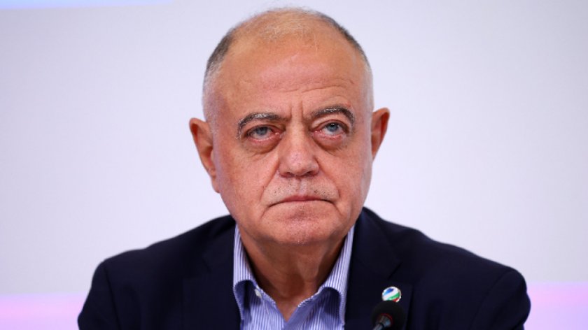 Ген. Атанасов към своите: Ние сме единствената алтернатива на статуквото