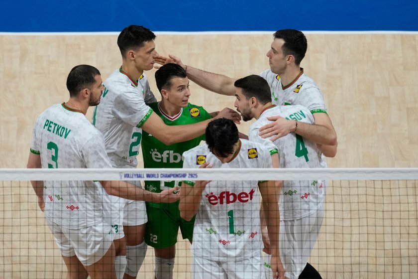 Феноменално: България отива на финал на световното по волейбол, срина Чехия с 3:1