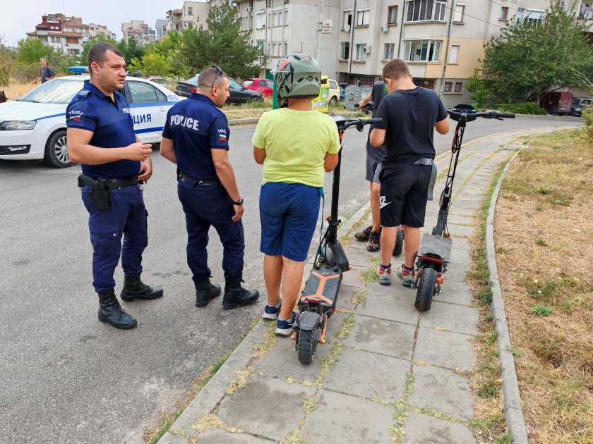 Деца с тротинетки се удариха в ловешкото село Кирчево, едното пострада