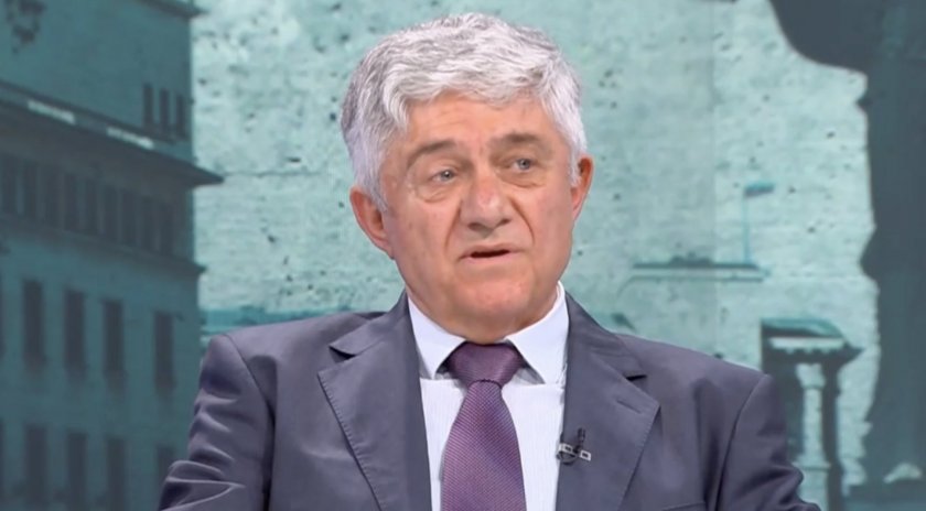 Съдия Румен Ненков: Сарафов сам да реши кога да се оттегли