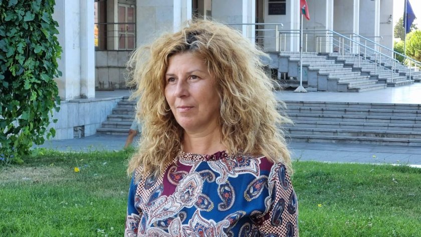 Правят втора експертиза за блудството на учителка с 4-годишно дете в Каблешково