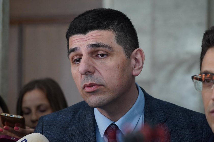 Иво Мирчев: Борисов, спри! Проблемът ти е корупцията