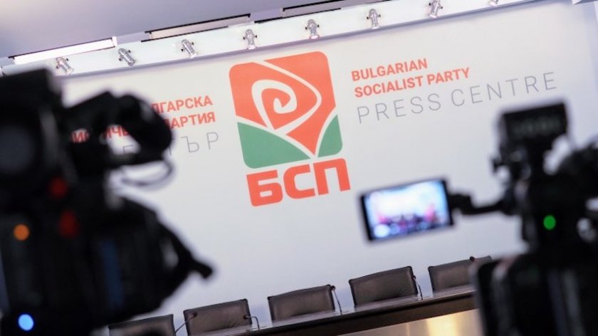 БСП отговори на Борисов - чакат ГЕРБ за преформатирането на кабинета