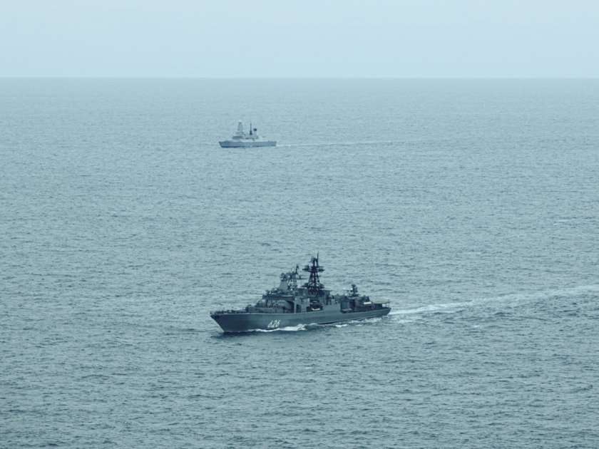 За пръв път кораб-разрушител от Британския военен флот (HMS Duncan)