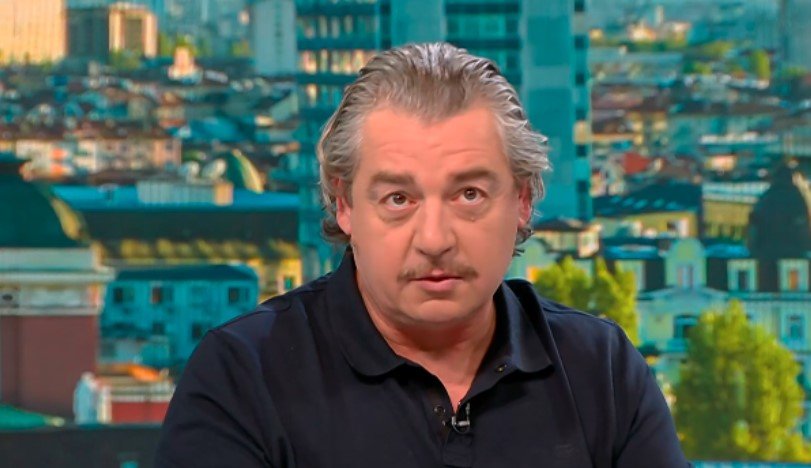 Камен Донев: Политикът се развива, деформира и става имитиращ продукт