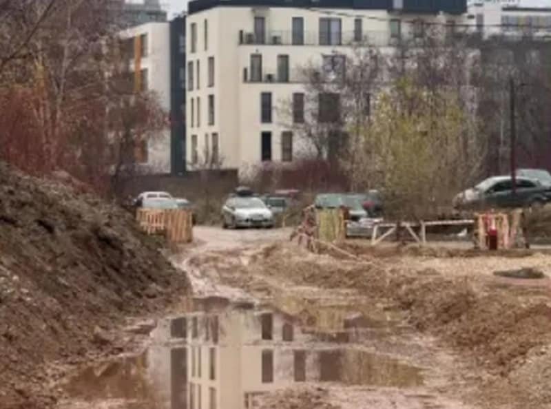 Абе, къде са ви рекламите за екскурзийки в Говнянск?
