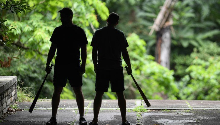 Нападат и обират хора по улиците на Варна