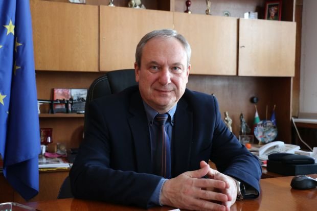 И кметът на Търговище сменил ГЕРБ с ДПС-Ново начало