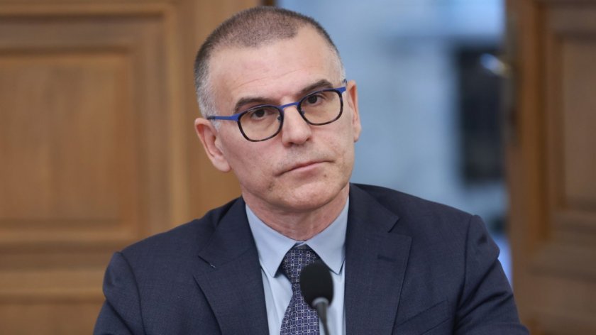 Дянков: Бюджетът застрашава десетки хиляди работни места