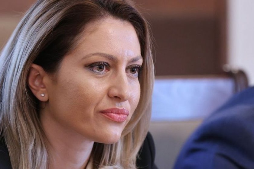 Новината на Lupa.bg се потвърди: Рая сяда в стола на Киселова, ротацията ще е на 10 месеца