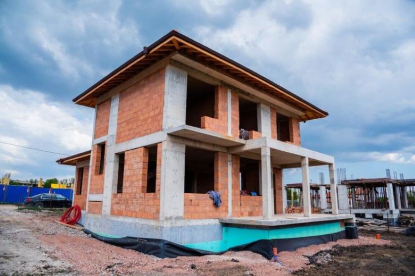 Имотите в селата около София стават хит