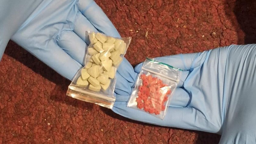 Полицията спипа трима наркодилъри в София