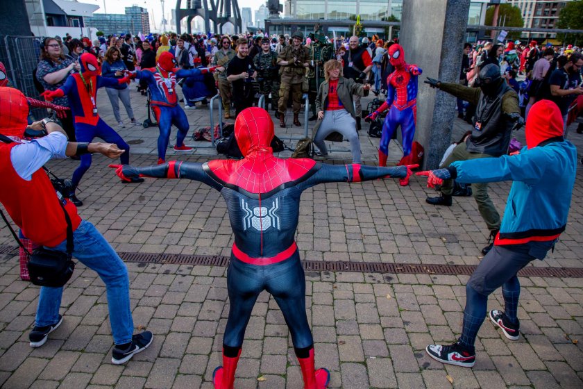 Дрогиране с цел изнасилване: Няколко души припаднаха по време на Хелоуин парти в Щутгарт