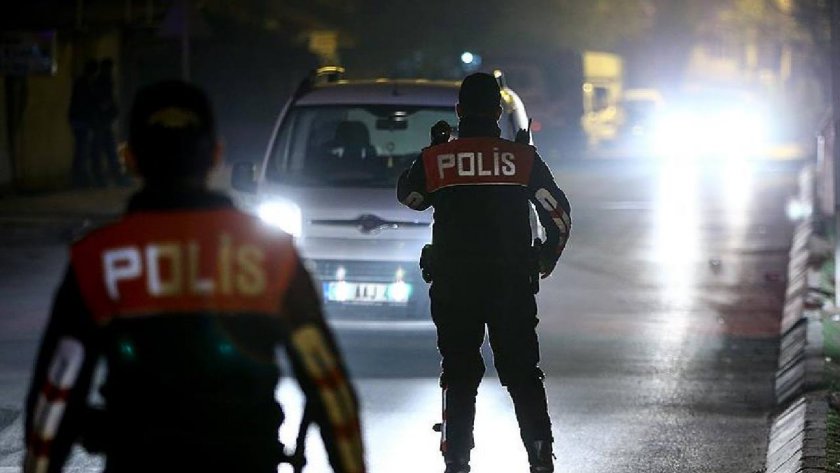 Операция „Спокойствие“: Над 1000 арестувани при полицейска хайка в Истанбул