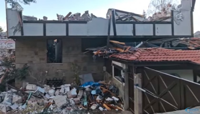 Уж ремонт: Багер напълно събори бившия сарай на Доган в Бояна (ВИДЕО)