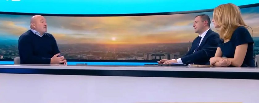 Дацов попита Цънцарова дали са я били в дискотека