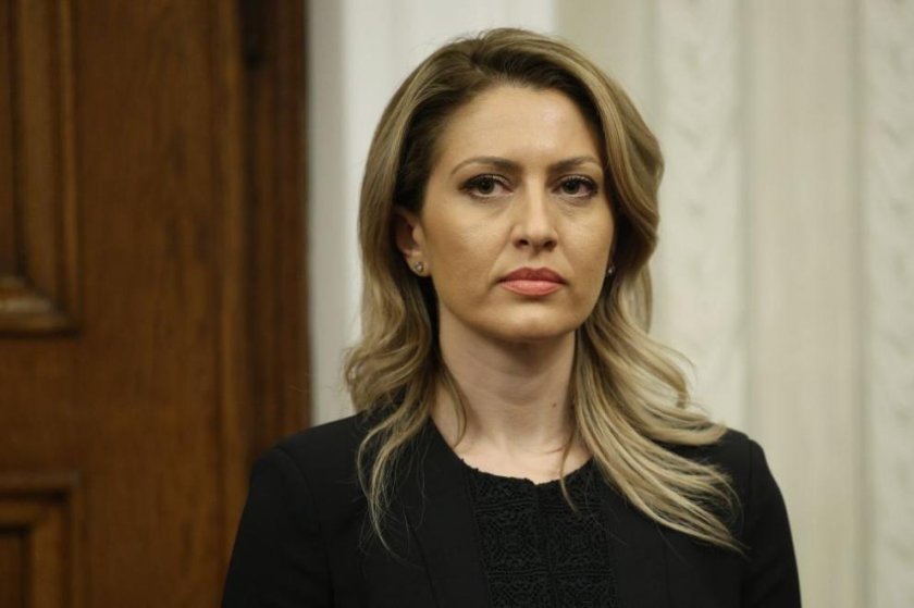 Рая Назарян: Ротацията мина плавно, в коалицията имаме уважение
