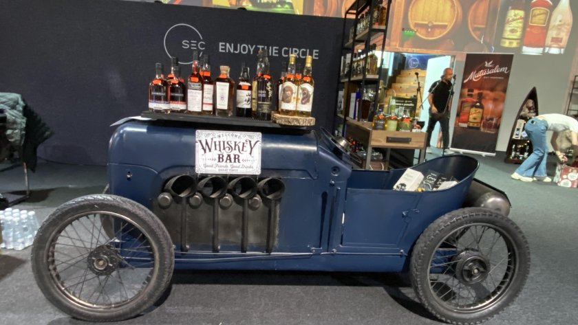 Как водата на живота се превърна в уиски?