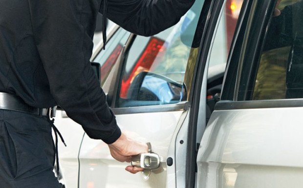 26-годишен открадна фирмен микробус във Варна