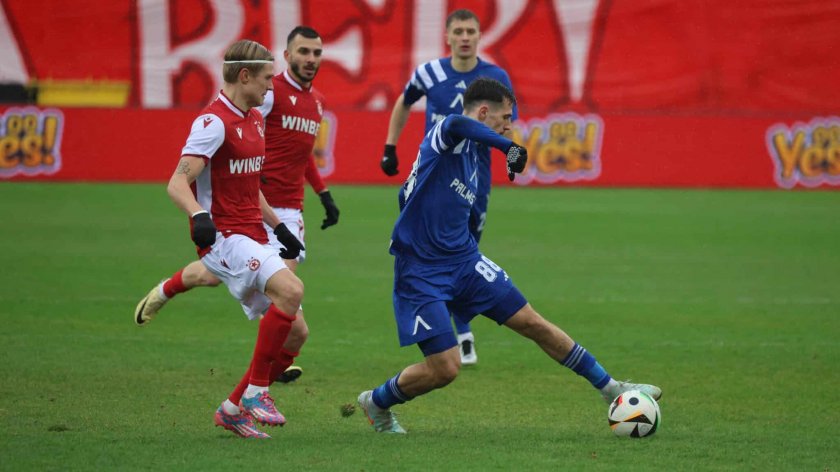 Левски ще тренира в облекчен режим за мача с ЦСКА