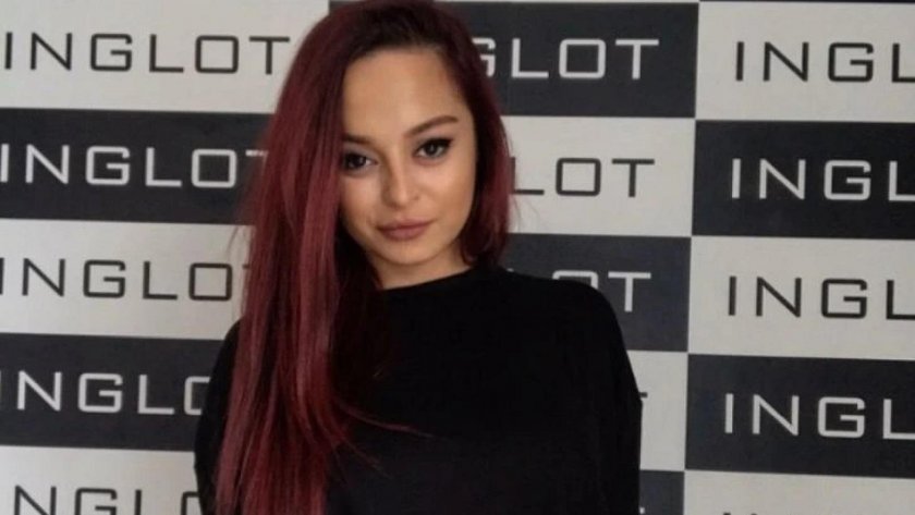 Дъщерята на Ахмед Доган Демет гримира водещите и гостите на