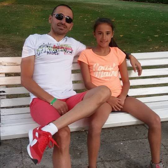 Изчезналата Стефани дъщеря на колоездача Николай Сурчев