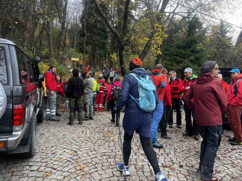 Камера засече Стефани по маршрута на маратона "Витоша 100"