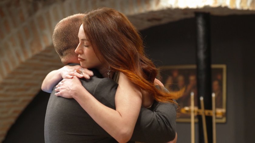 Глория става следващия "предател" в "Трейтърс"?