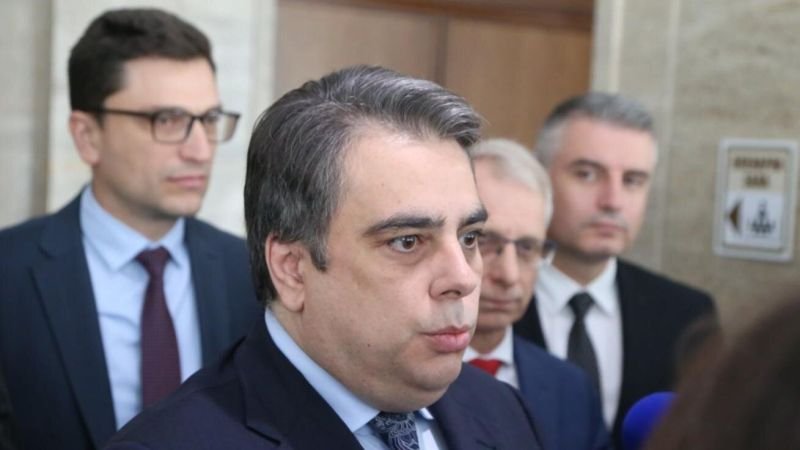 ПП събира подписи за извънредно заседание заради бюджета