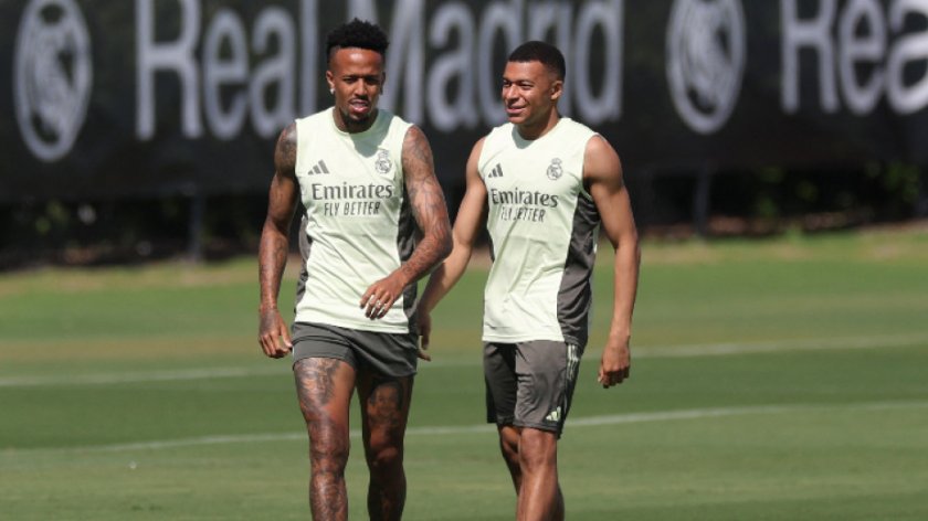 Тотално разрушение между Чаби Алонсо и съблекалнята 