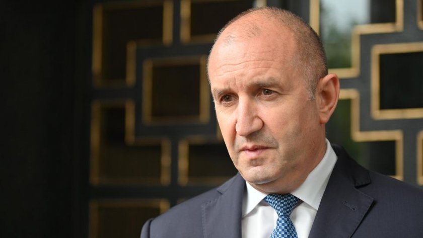 Радев за бюджета: Измъчени напъни за политическо оцеляване