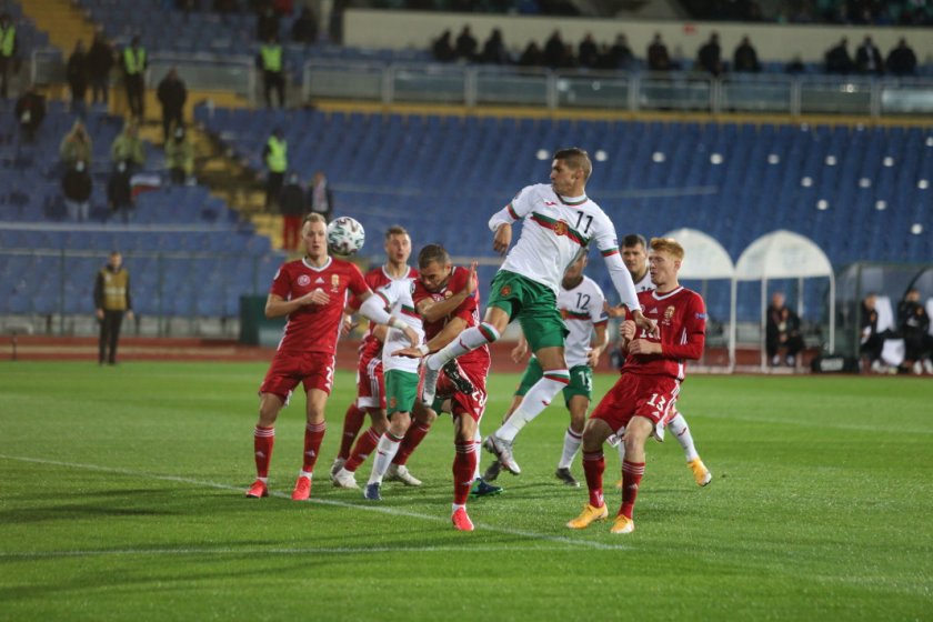 Скандален шотландец ни свири в Турция