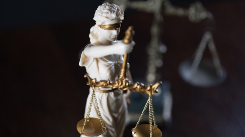 Оставиха в ареста мъжа, наръгал с нож жена в центъра на Благоевград