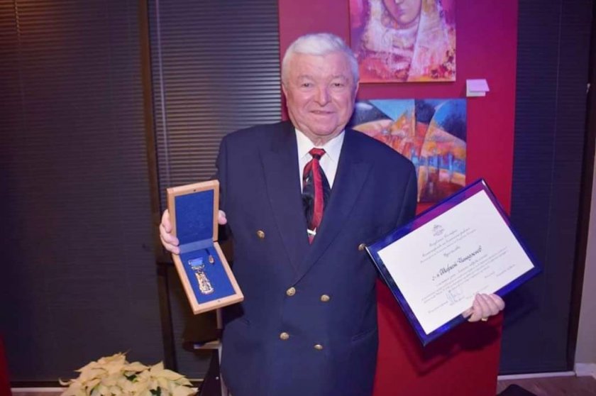Шефкет Чападжиев беше удостоен със "Златна лаврова клонка" (ВИДЕО) 