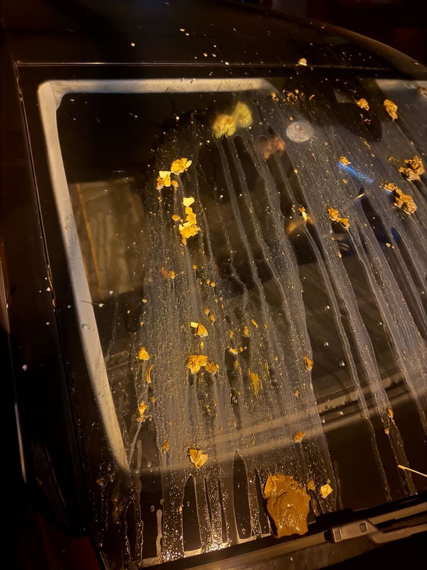 СРЕЩУ 5000 ЕВРО НА КВ.М.: Заляха с л*йна колата на жена в София (СНИМКИ)