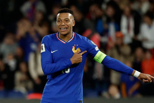 Мбапе - най-младият, достигнал кота 400