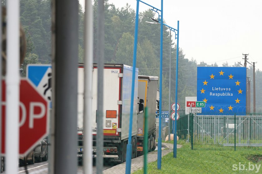 Литва отново отваря границата с Беларус