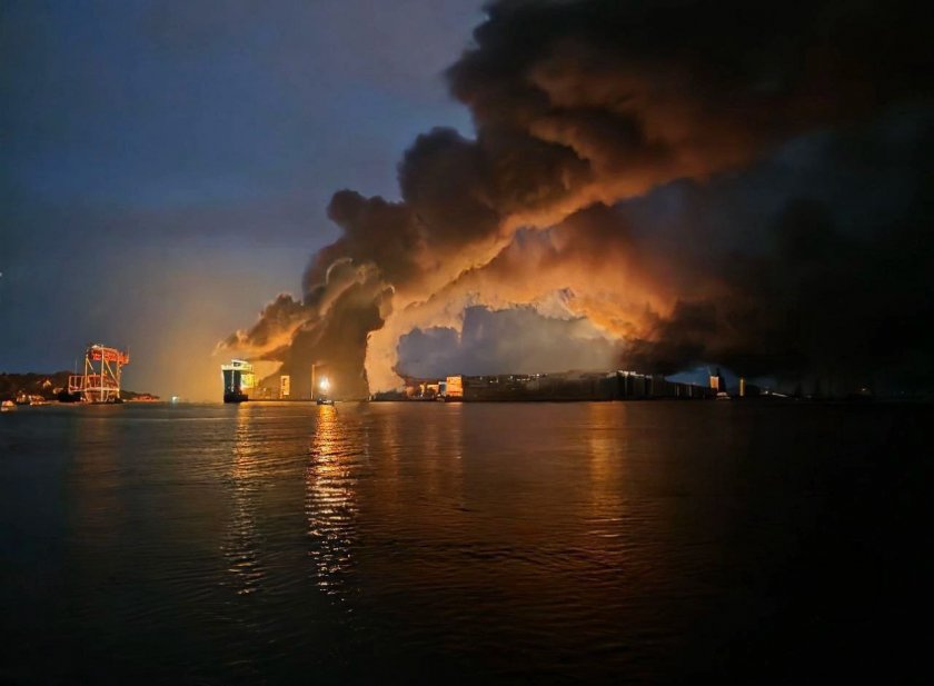 Украйна нанесе тежки щети по ключовото руско пристанище