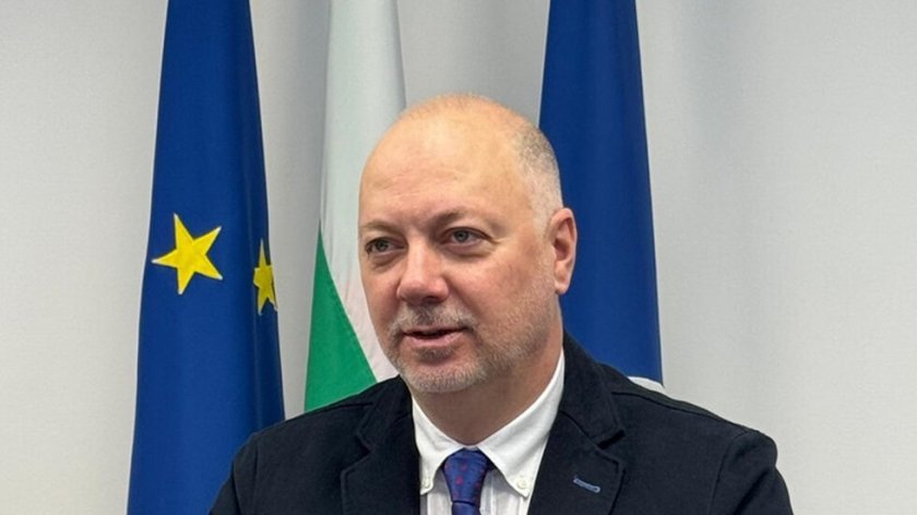 Желязков обеща плавен преход към еврото с бюджета за 2026 г.