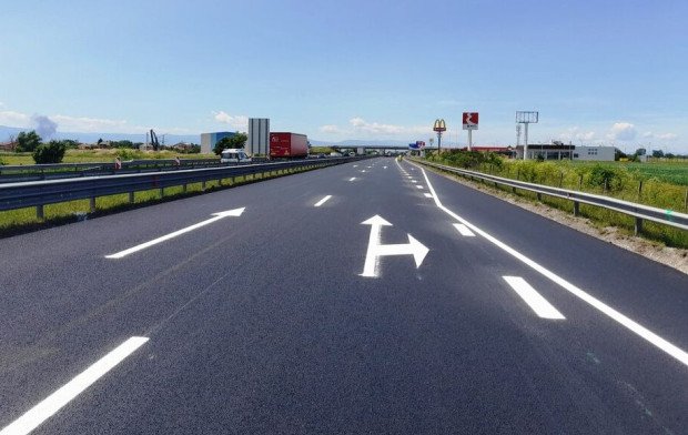 Отнеха книжката на шофьора, карал в насрещното на АМ "Тракия"