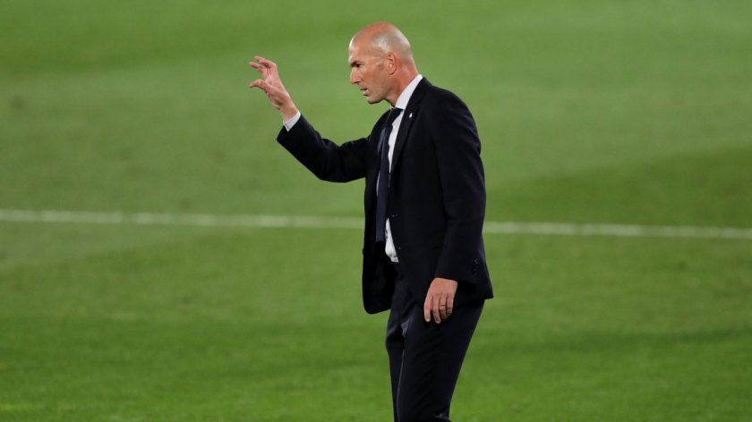 Зидан поема Франция догодина