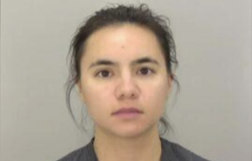 Даскалица спуквала от секс ученик, накрая той я натопи