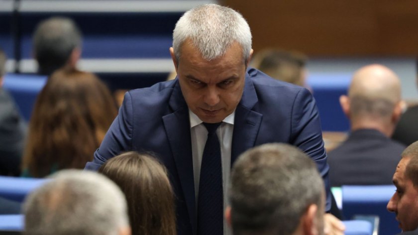 Костя пак изригна: Отново нарушиха Конституцията в парламента!
