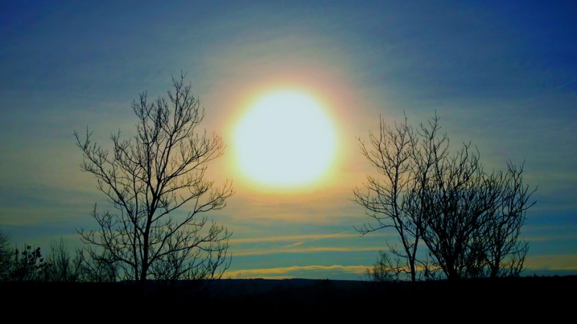 Проф. Рачев: Гадното време приключва утре, слънце в първите дни на декември