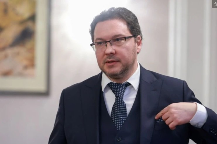 Митов раздаде по 400 лв. коледни на всички полицаи и служители на МВР