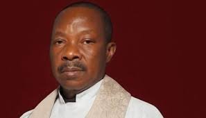 Похитителите убиха отвлечения англикански свещеник