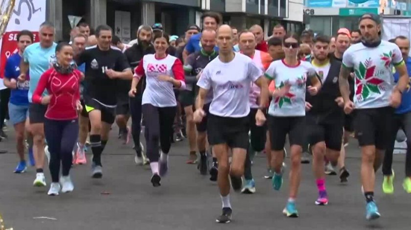 "Мустак рън": Жени бягаха в кампания за профилактика на рака на простата при мъжете