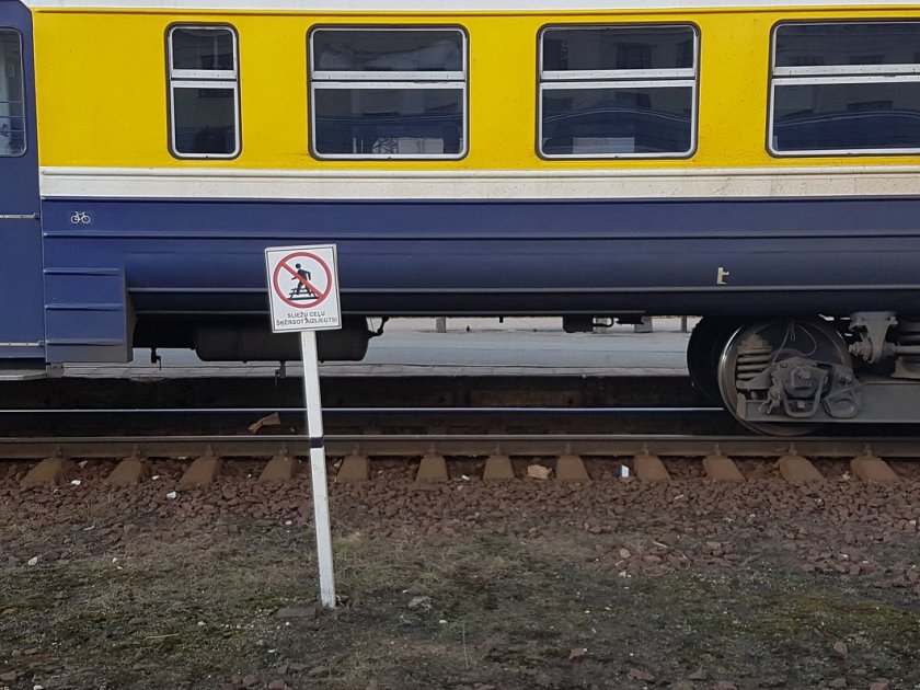 Латвия демонтира жп линиите си към Русия