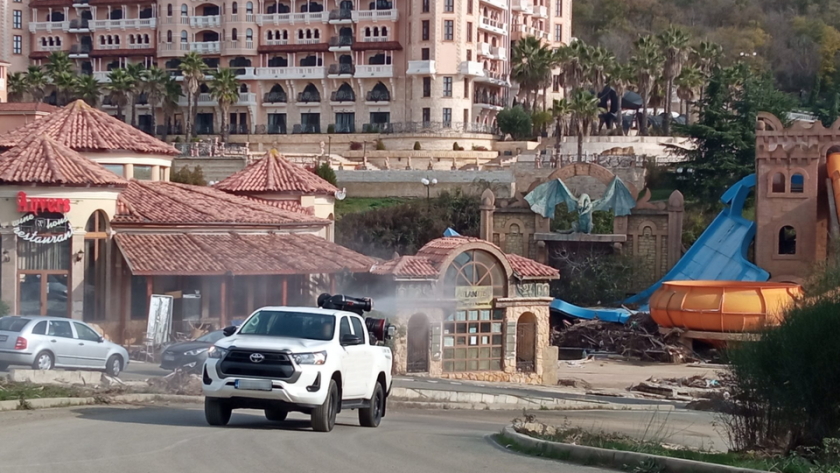 Извършиха мащабна дезинфекция в "Елените"