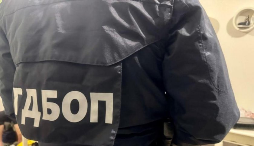 Разбиха престъпна група за трафик на мигранти – 25 души са открити в квартири в София